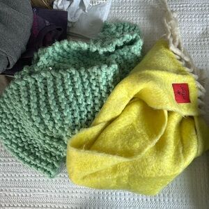 Quick sale bargain- $20 for TWO brand new anthro comfy chunky scarves!